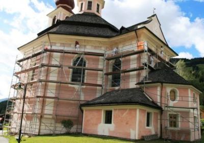 Dreifaltigkeitskirche strahlt nach Außenrenovierung