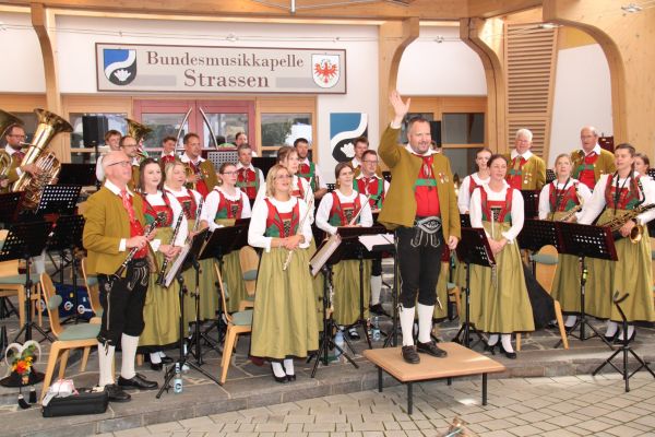 Saisonabschlussfest mit Ehrungen und viel Musik