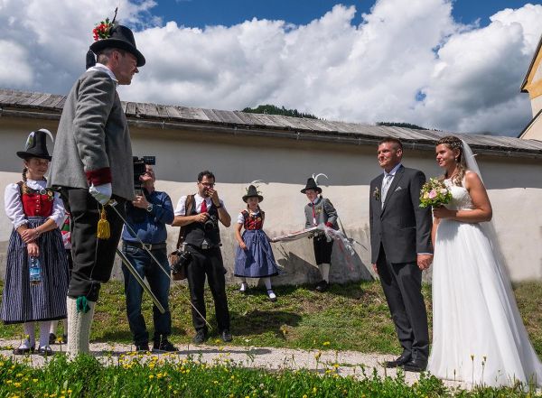 &quot;Schützenhochzeit&quot; in Strassen