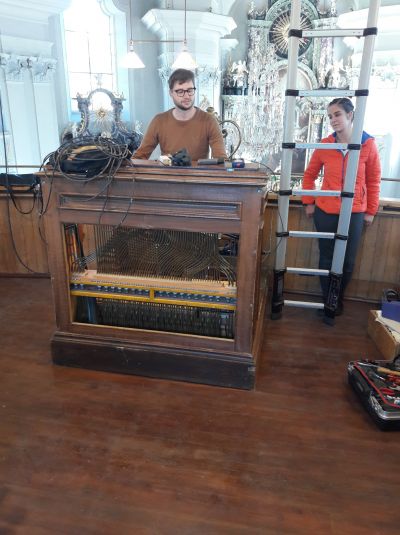 Arbeiten an der Orgel gehen gut voran